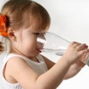 A importância da água para a saúde do bebe